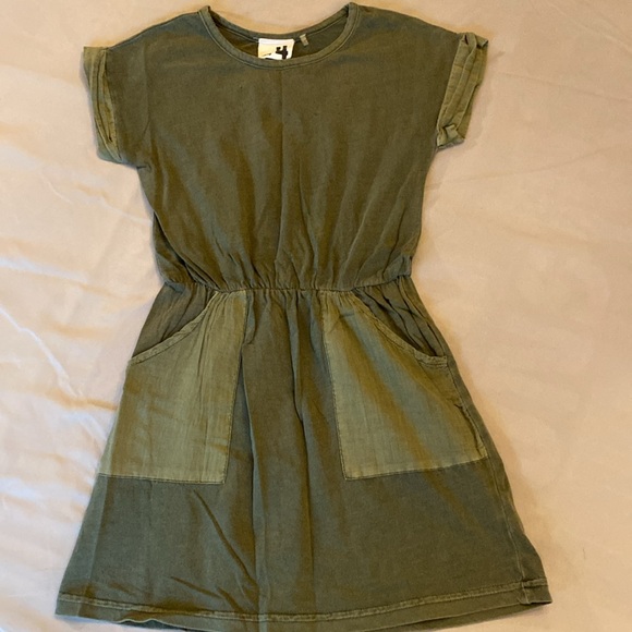 Cat & Jack size XS and CottonOn size 4 dress bundle. Imperfections in pictures. - Picture 5 of 9